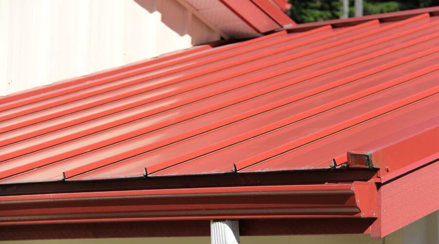 Roof Gutter Cleaning in Tennille, GA