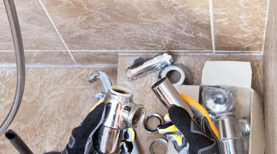 Professional gutter cleaning in Tennille, GA